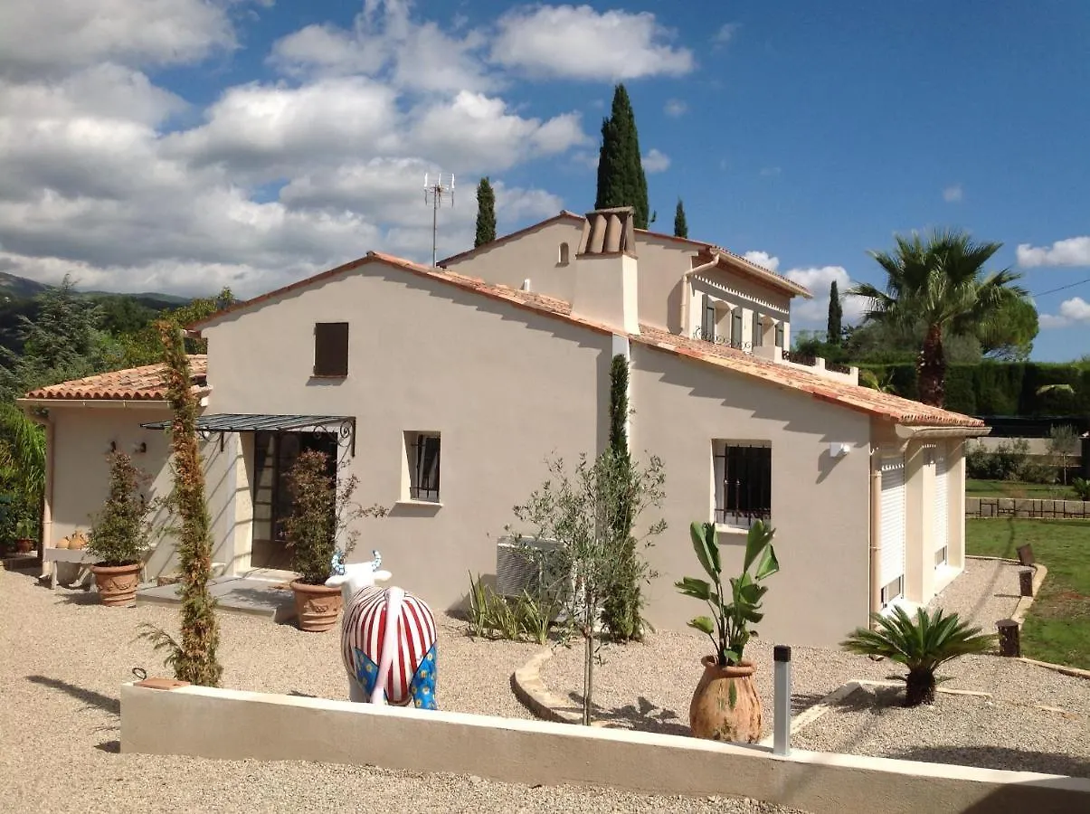 New Mas Madilauric Bed & Breakfast Peymeinade 0*,  France