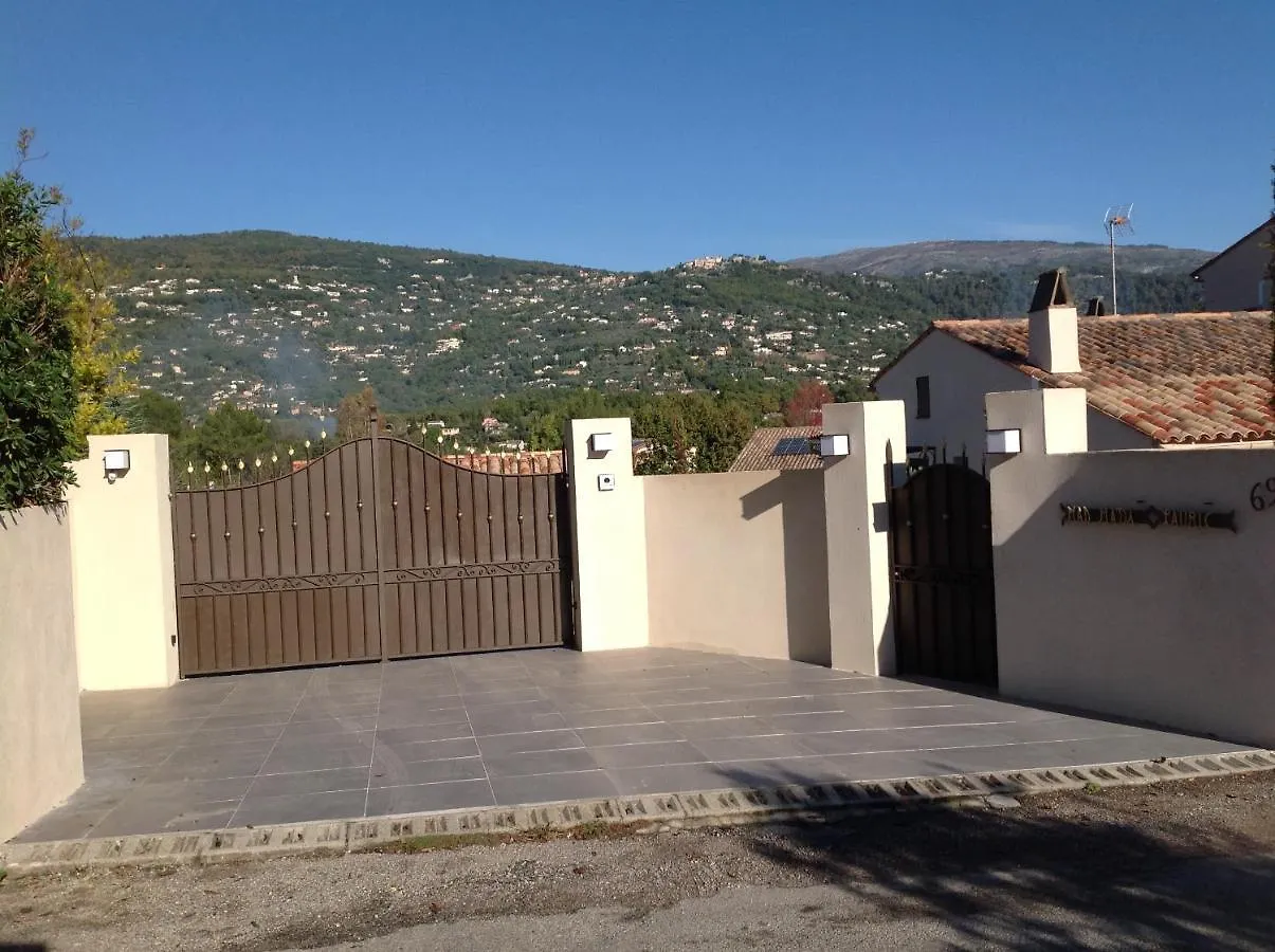New Mas Madilauric Bed & Breakfast Peymeinade France